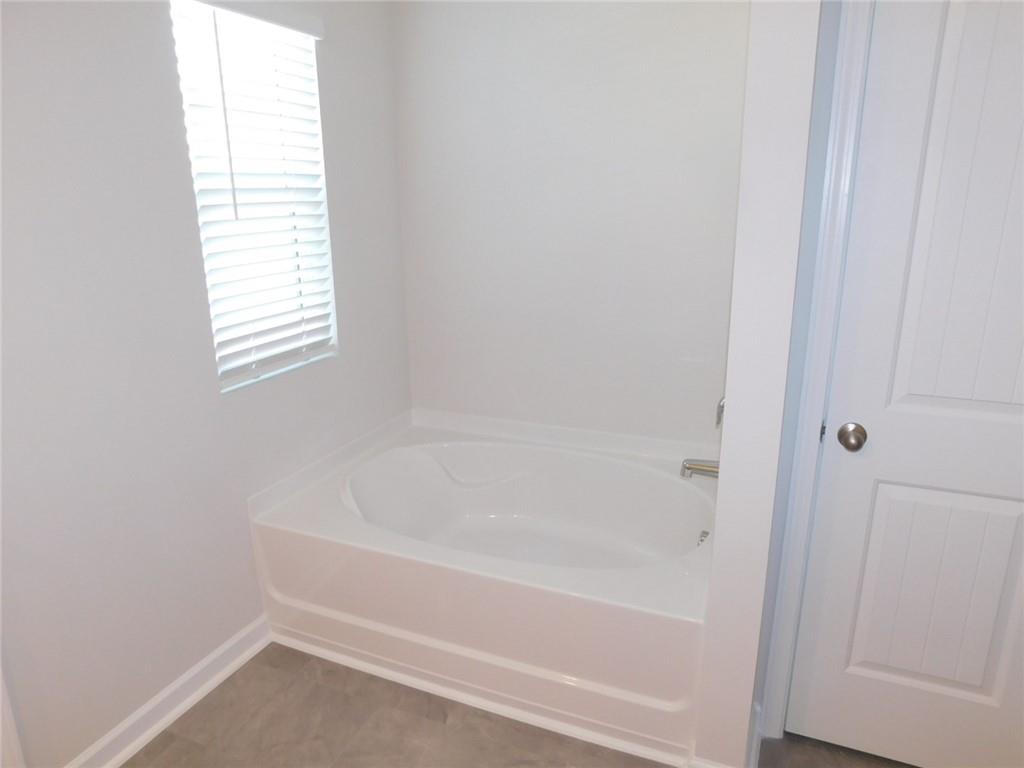 2514 Acacia Walk Property Photo 19