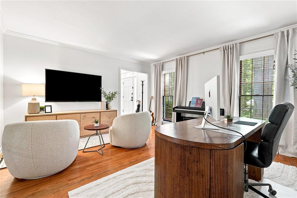 7826148 Property Photo 8
