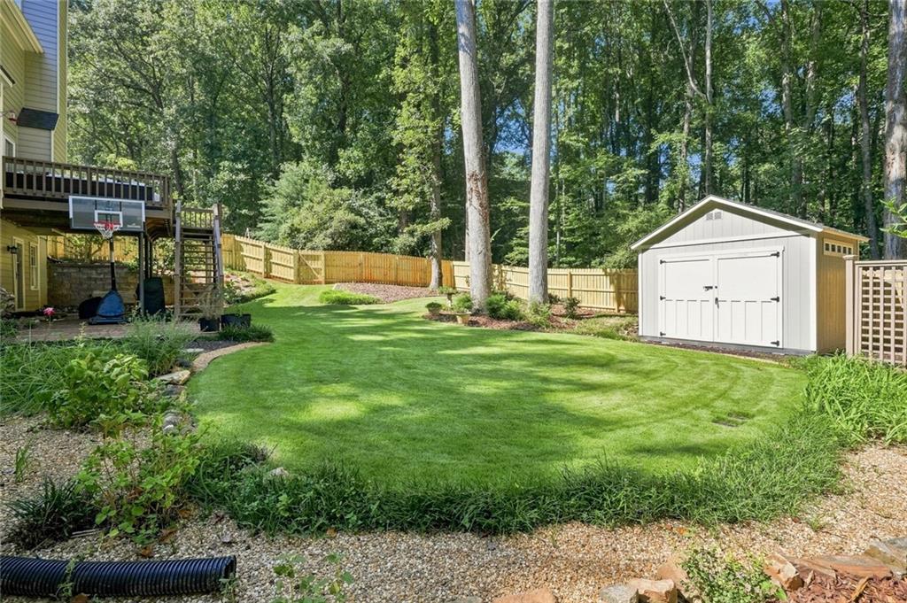 7826148 Property Photo 32