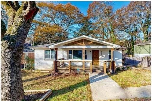 1105 Oakland Drive SW Property Photo 1