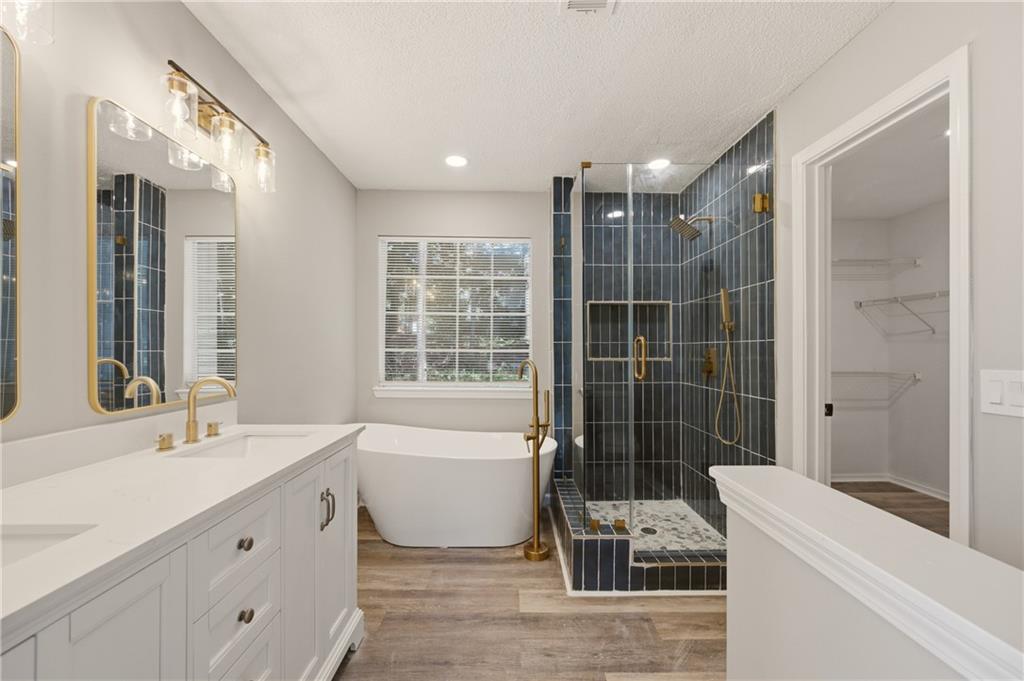 949 Redan Trace Property Photo 13