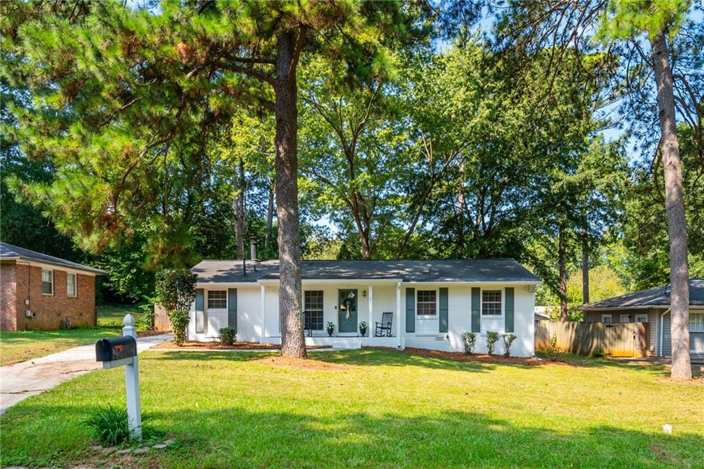 2720 Carolyn Drive Se Property Photo 1
