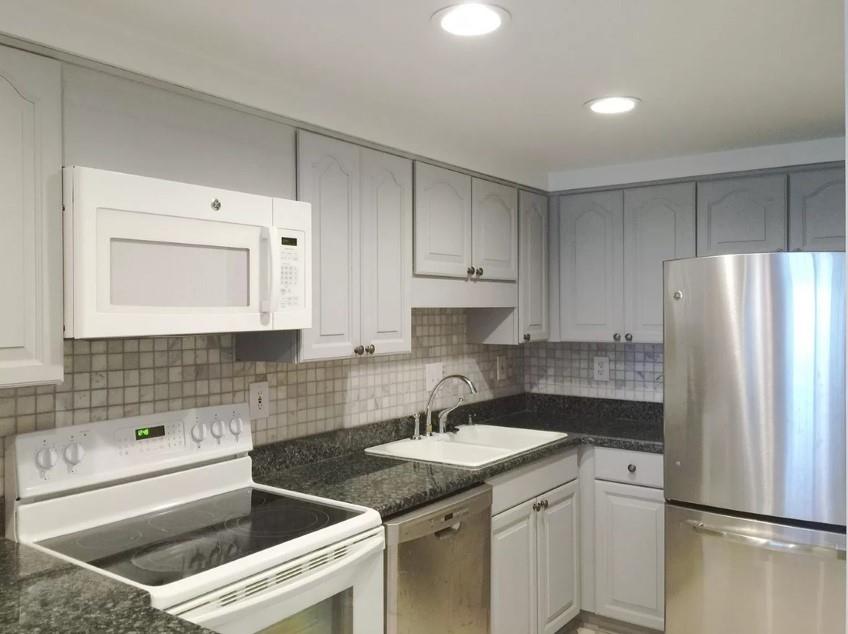 199 14th Street NE Unit 1006 Property Photo 1