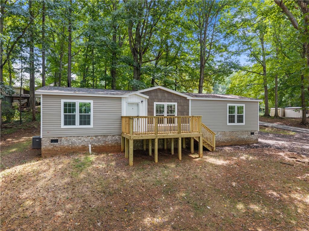 210 Woodland Street Property Photo 1
