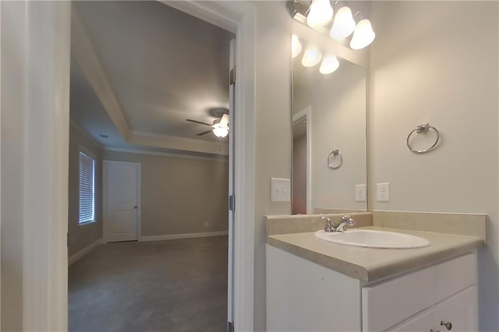 7826235 Property Photo 9