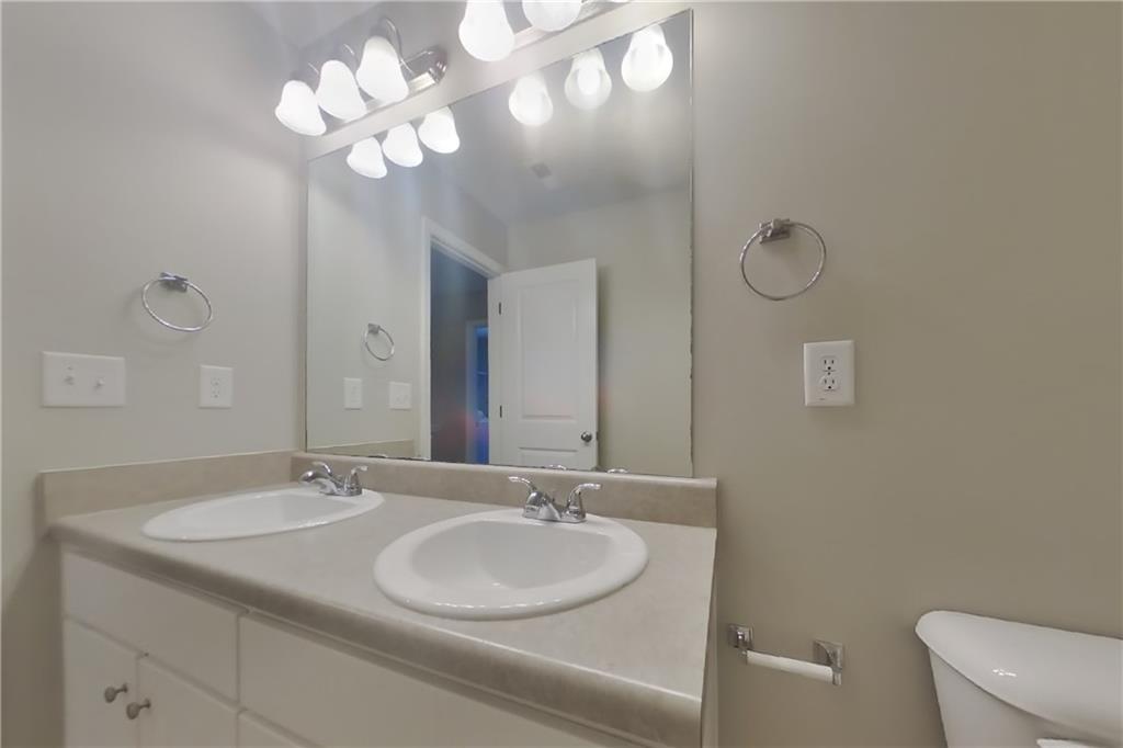7826235 Property Photo 15