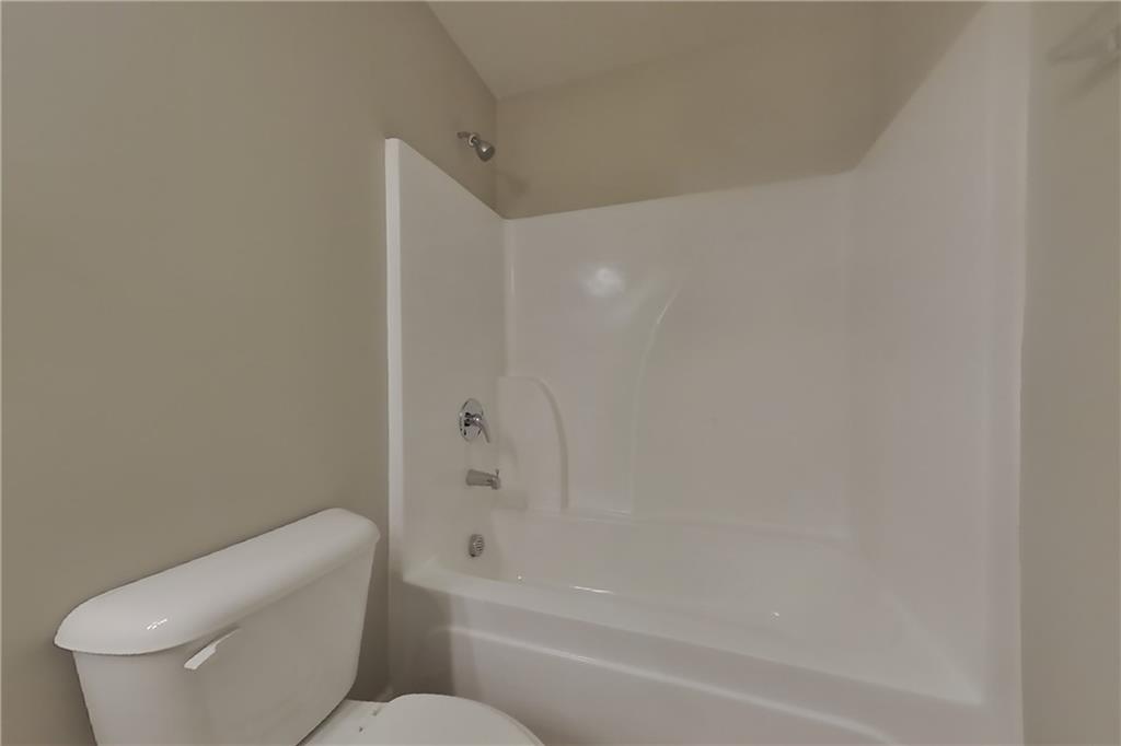 7826235 Property Photo 16