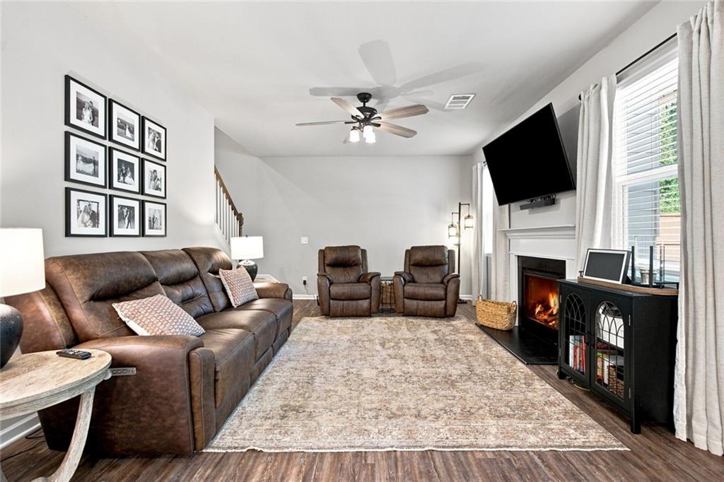 617 Edgemore Road Property Photo 11