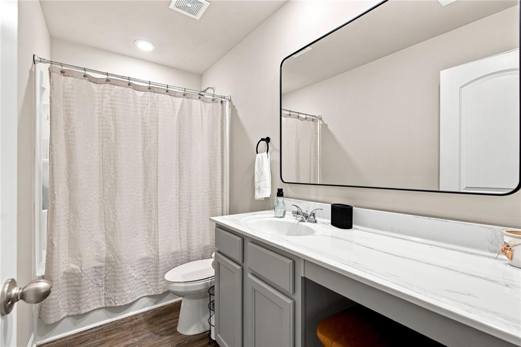617 Edgemore Road Property Photo 32