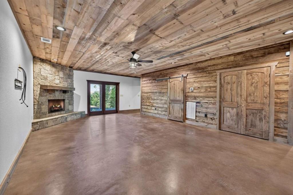 320 Amber Ridge Property Photo 41