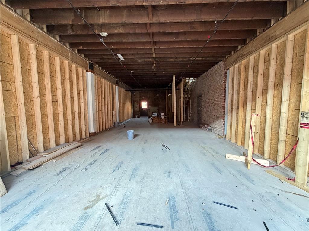 10 E 3rd Avenue E Property Photo 2