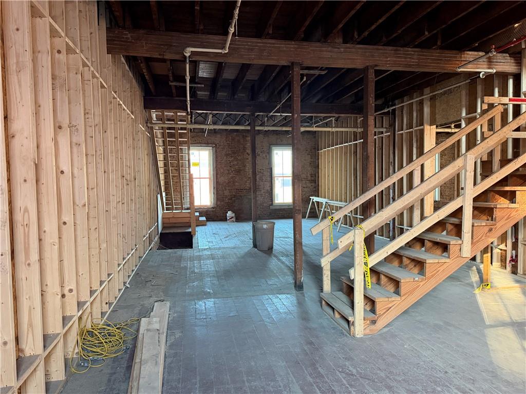 10 E 3rd Avenue E Property Photo 4