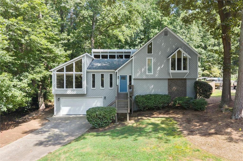 2866 Lexington Trace Property Photo 1
