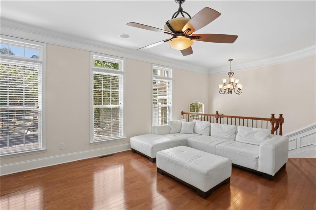 7826492 Property Photo 5