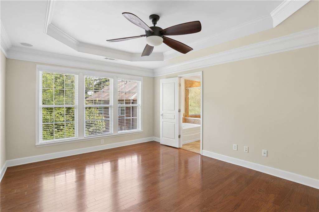 7826492 Property Photo 12