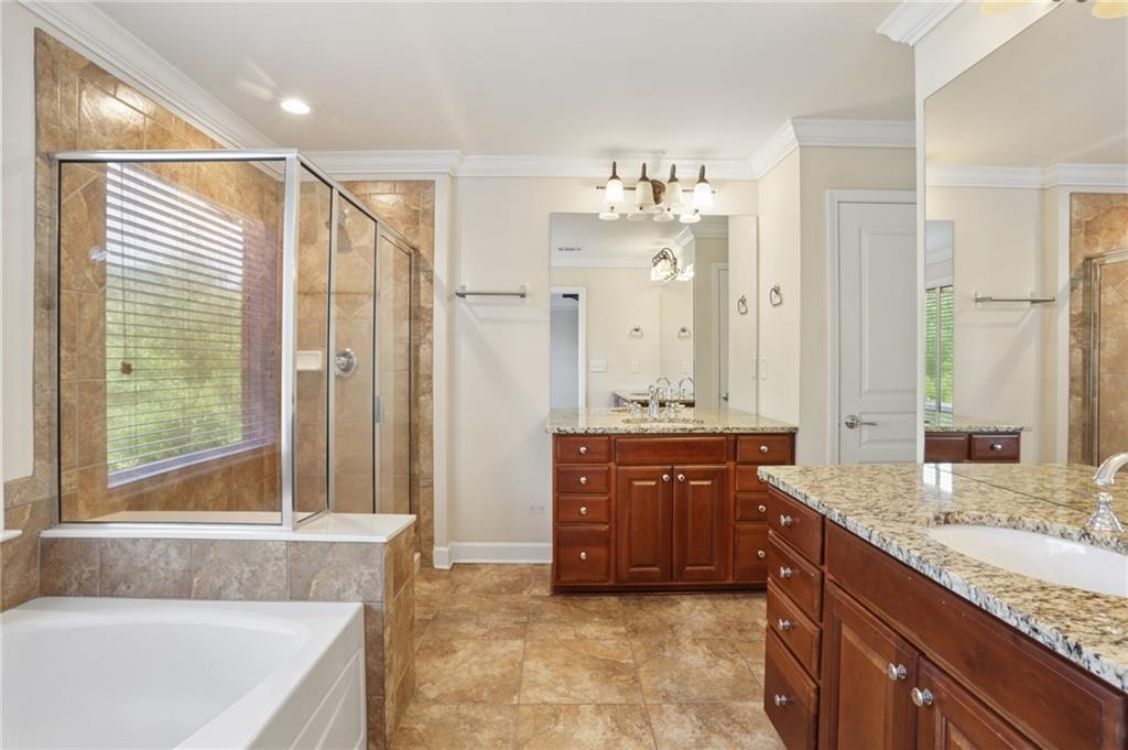 7826492 Property Photo 13