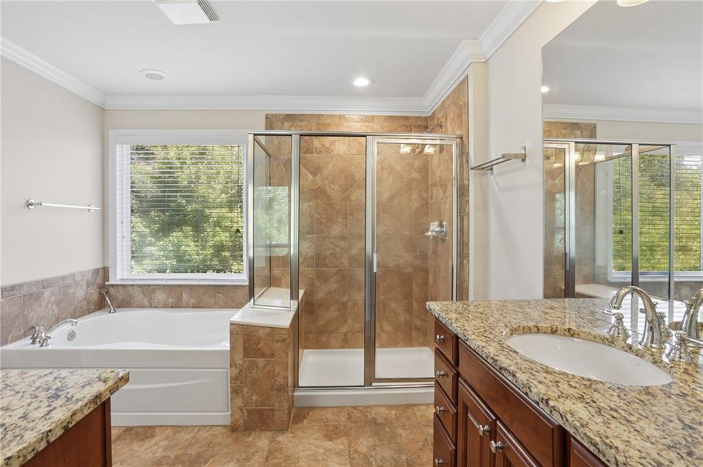 7826492 Property Photo 14