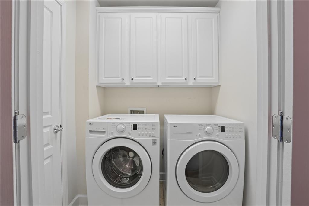 7826492 Property Photo 24