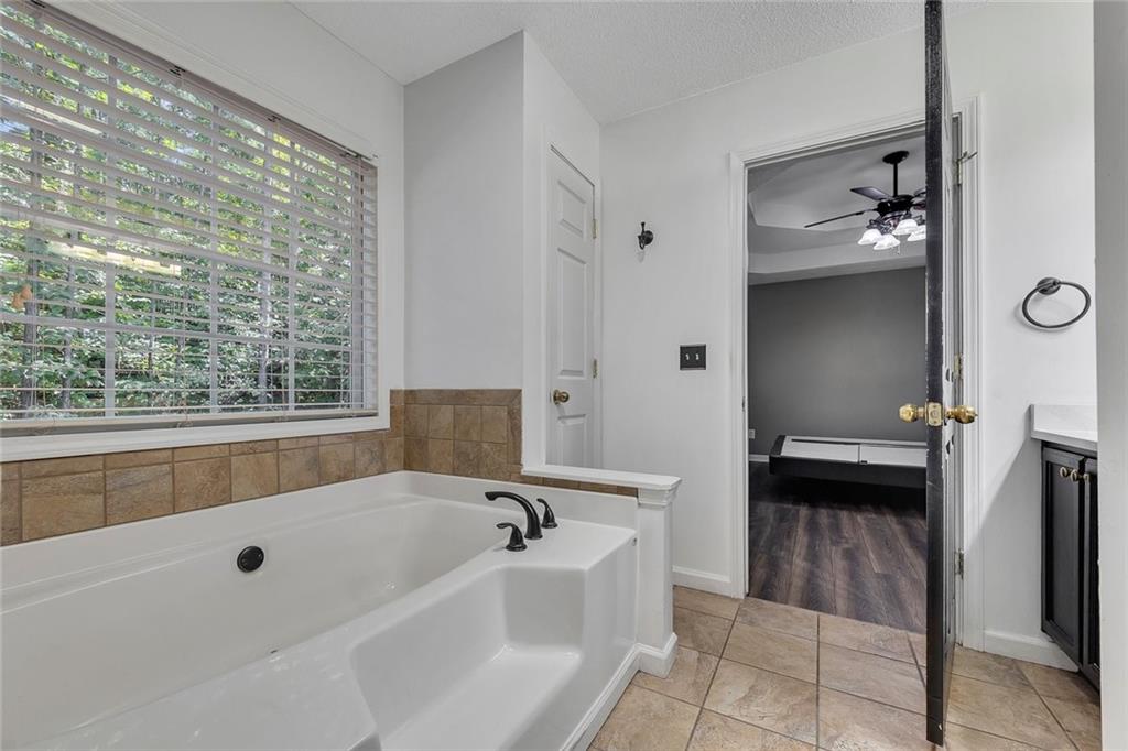 6484 Victory Drive Property Photo 20