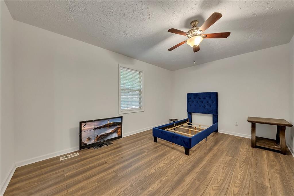 6484 Victory Drive Property Photo 29