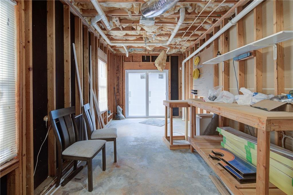 4267 Riviere Pt Property Photo 11