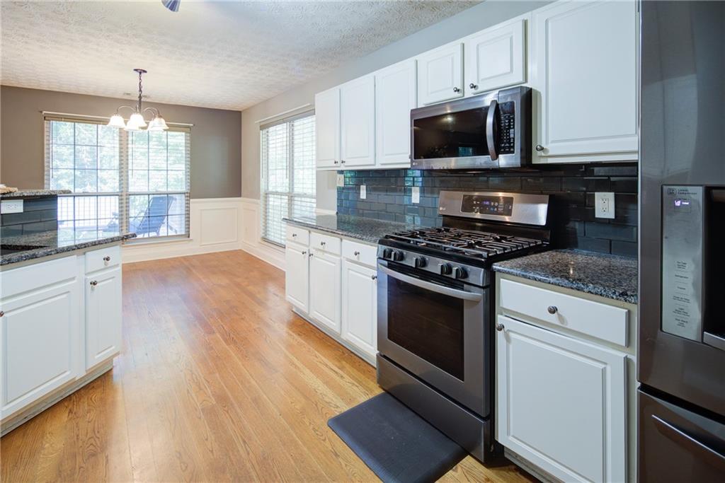 4267 Riviere Pt Property Photo 18