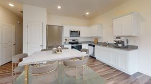 1135 Lucienne Boulevard Property Photo 10