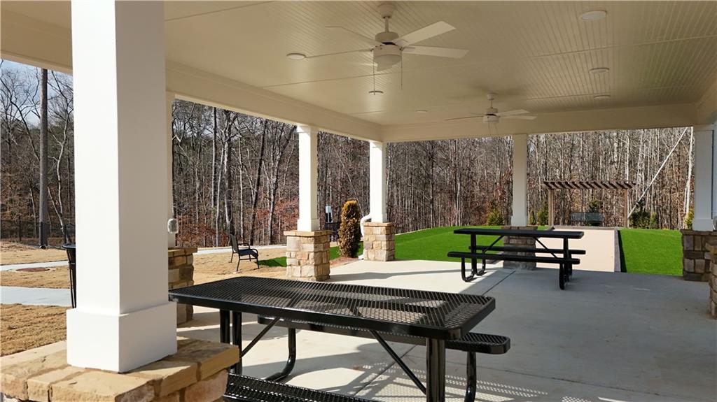 1135 Lucienne Boulevard Property Photo 22