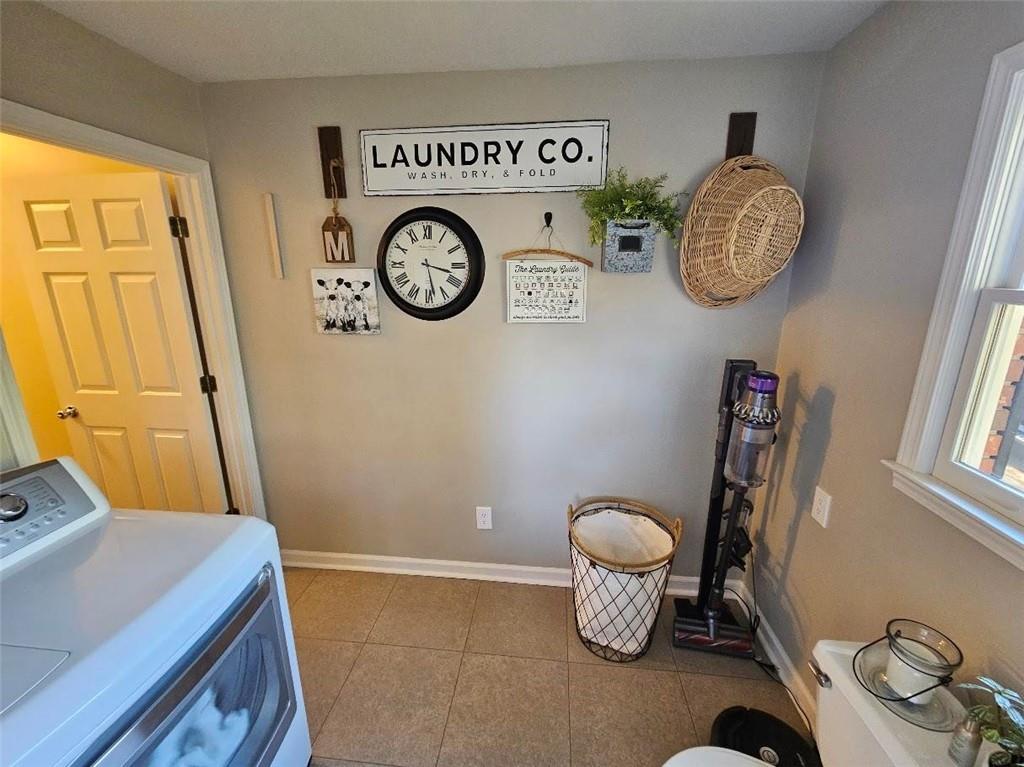 1234 Sunset Drive Property Photo 14