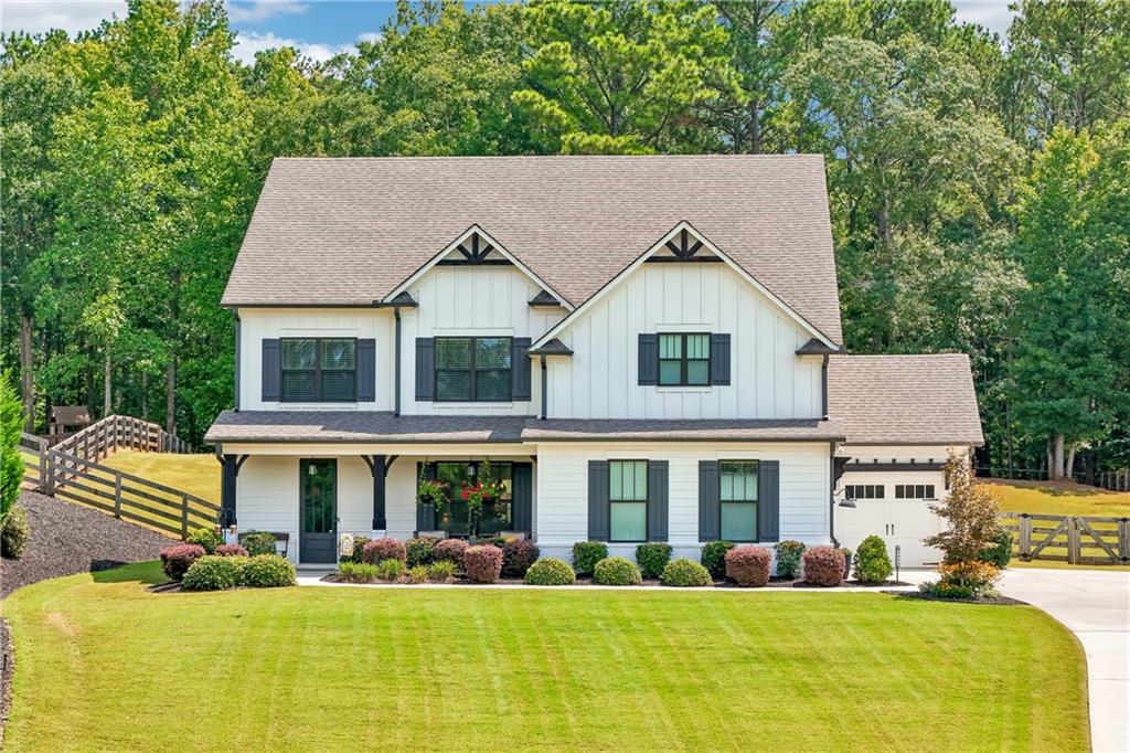 4060 Silverstone Drive Property Photo 1