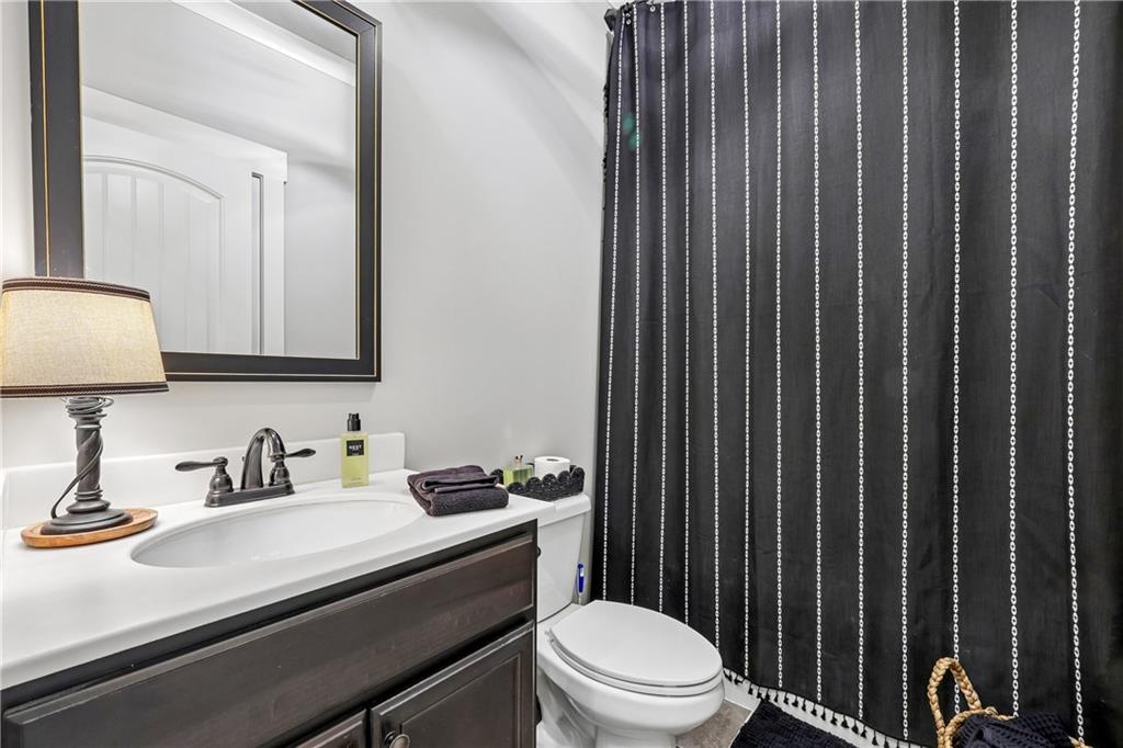 4060 Silverstone Drive Property Photo 22