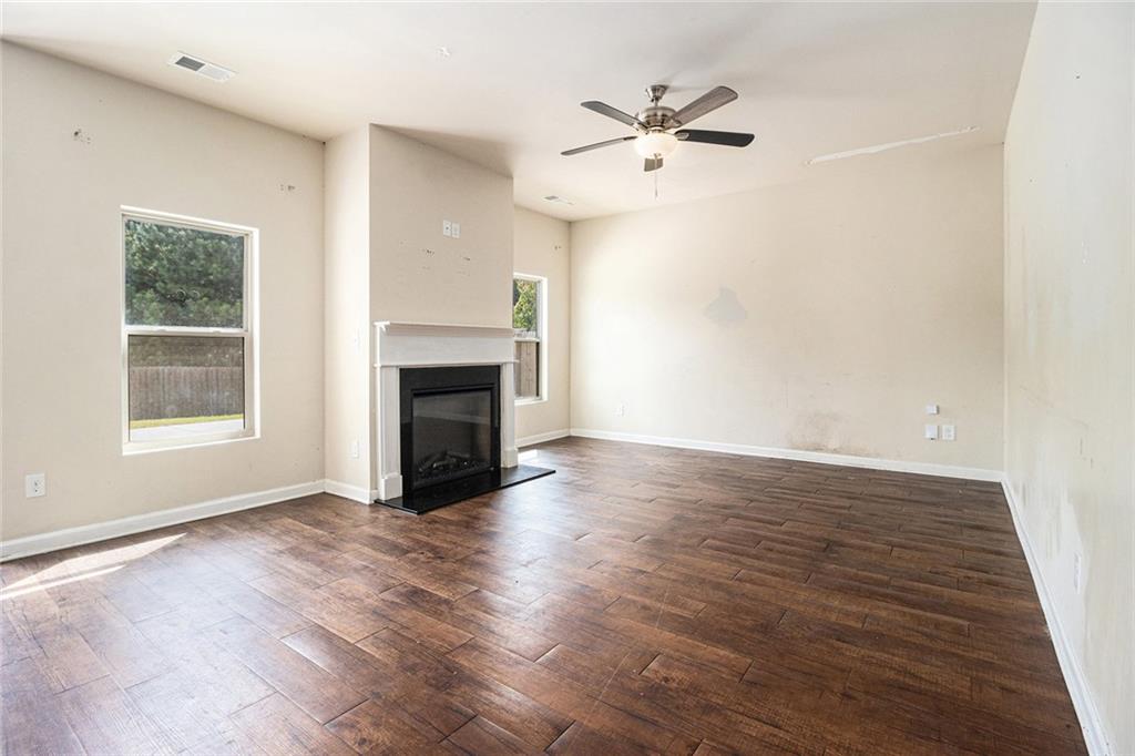 10994 Genova Terrace Property Photo 3
