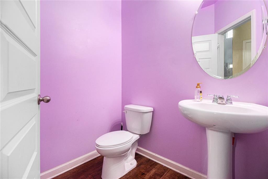 10994 Genova Terrace Property Photo 14