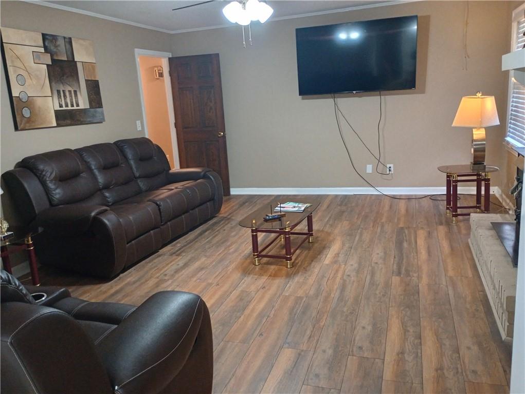 2589 King Circle Se Property Photo 16