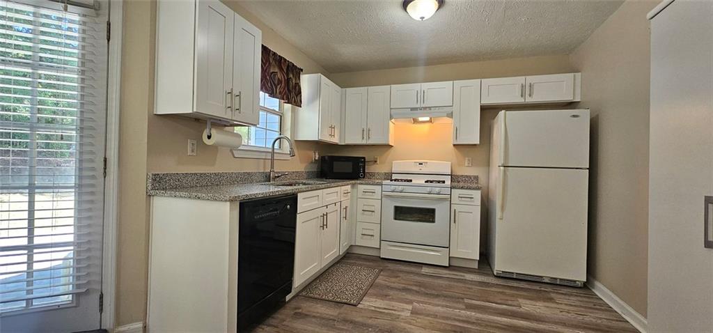 661 Michael Circle Property Photo 8