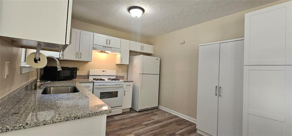661 Michael Circle Property Photo 9