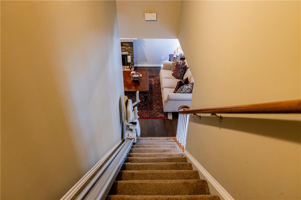 2 Robin St Unit 5 Property Photo 24
