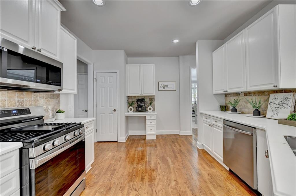 455 Hillcrest View Drive Property Photo 14