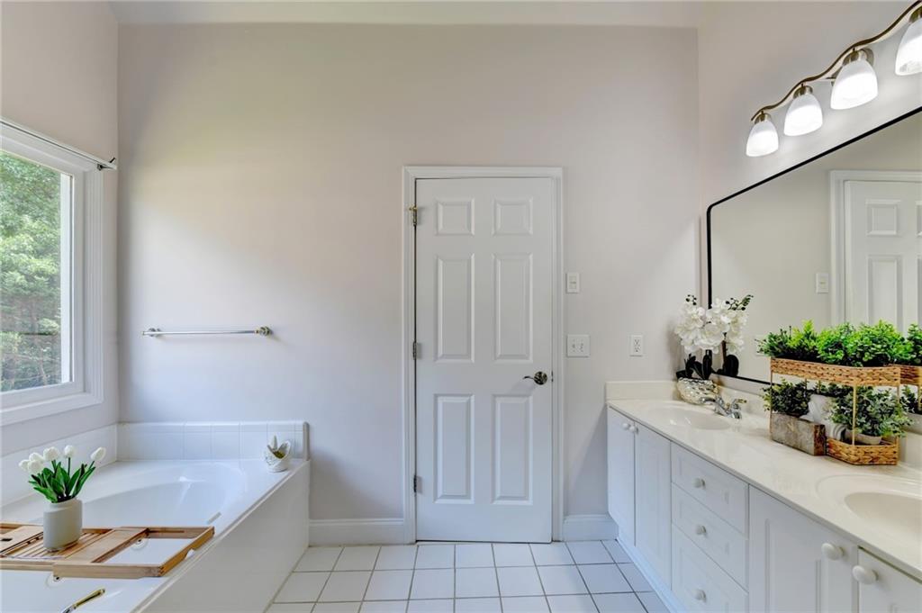 455 Hillcrest View Drive Property Photo 42