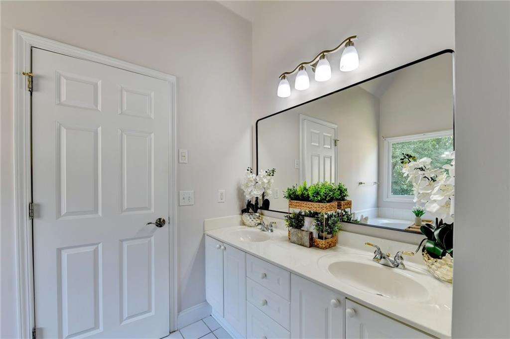 455 Hillcrest View Drive Property Photo 43
