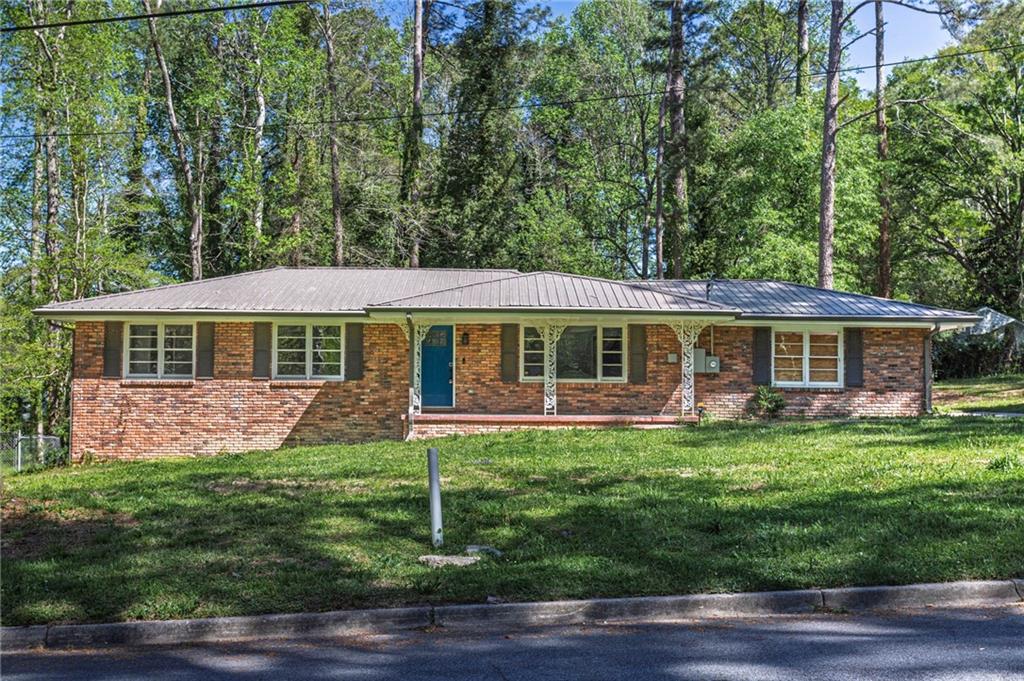 2933 Shelly Drive Sw Property Photo 1