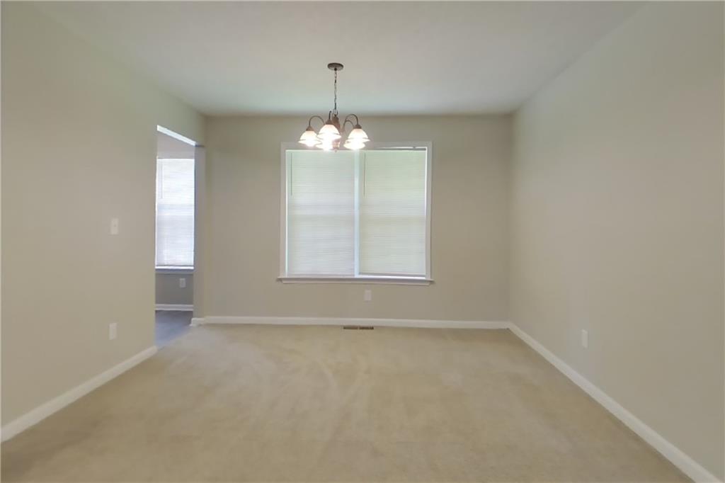 7826723 Property Photo 5