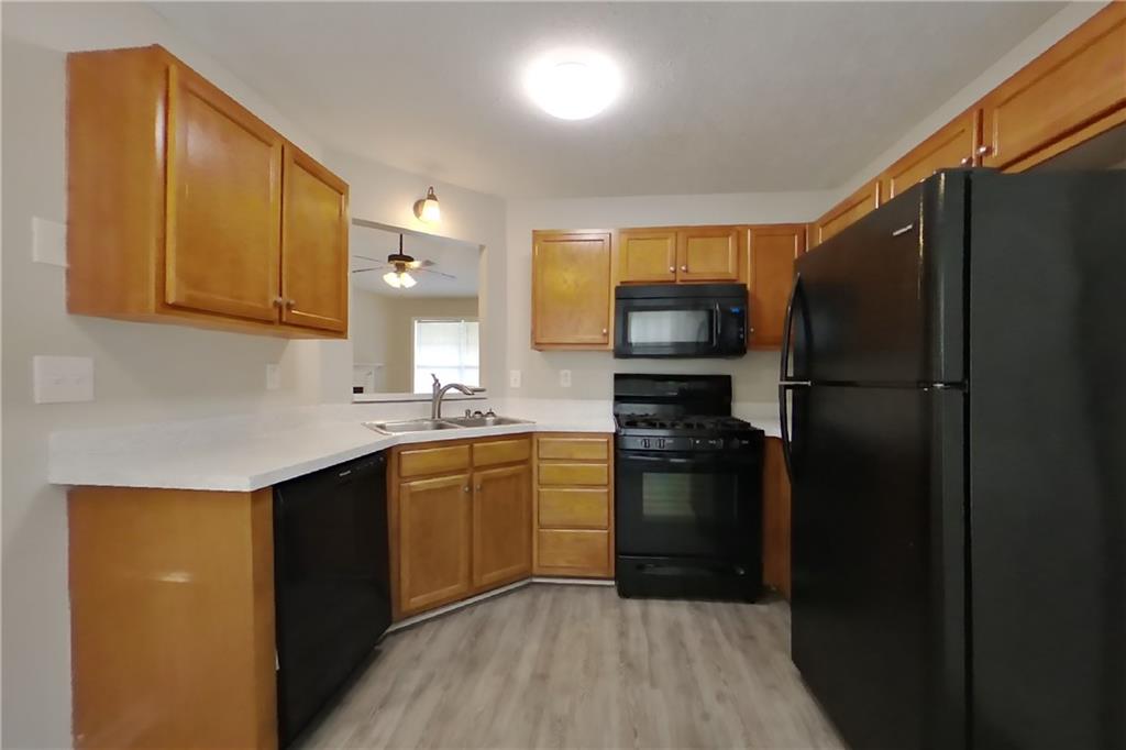 7826723 Property Photo 6