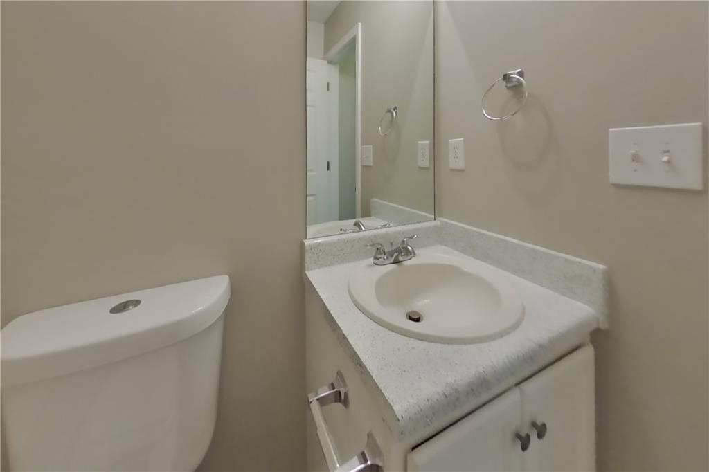 7826723 Property Photo 13