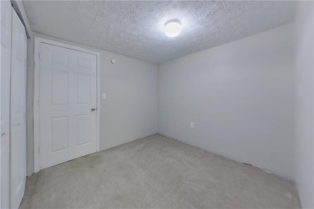 7826723 Property Photo 17