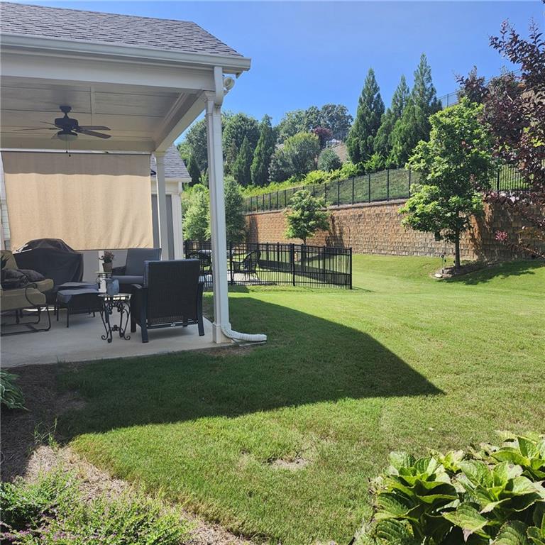 5639 Maple Bluff Way Property Photo 4