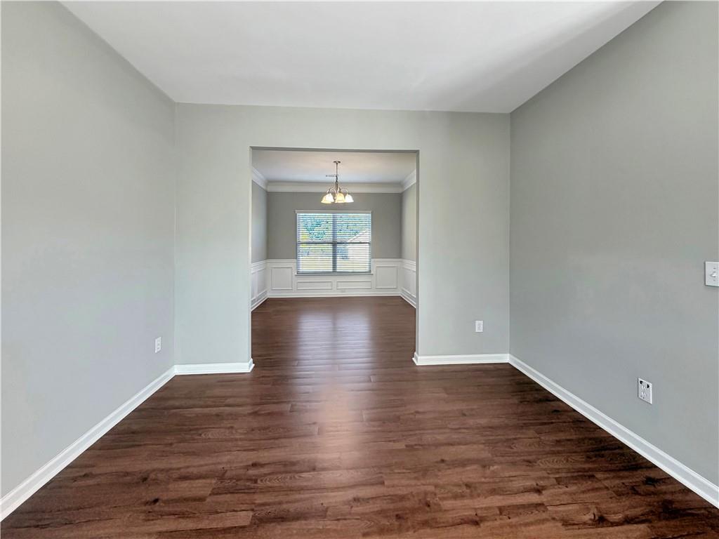 1215 Grey Rock Way Property Photo 3