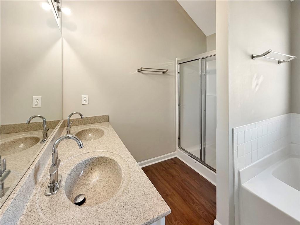 1215 Grey Rock Way Property Photo 20