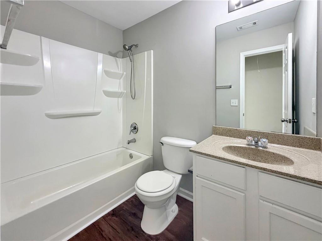 1215 Grey Rock Way Property Photo 27
