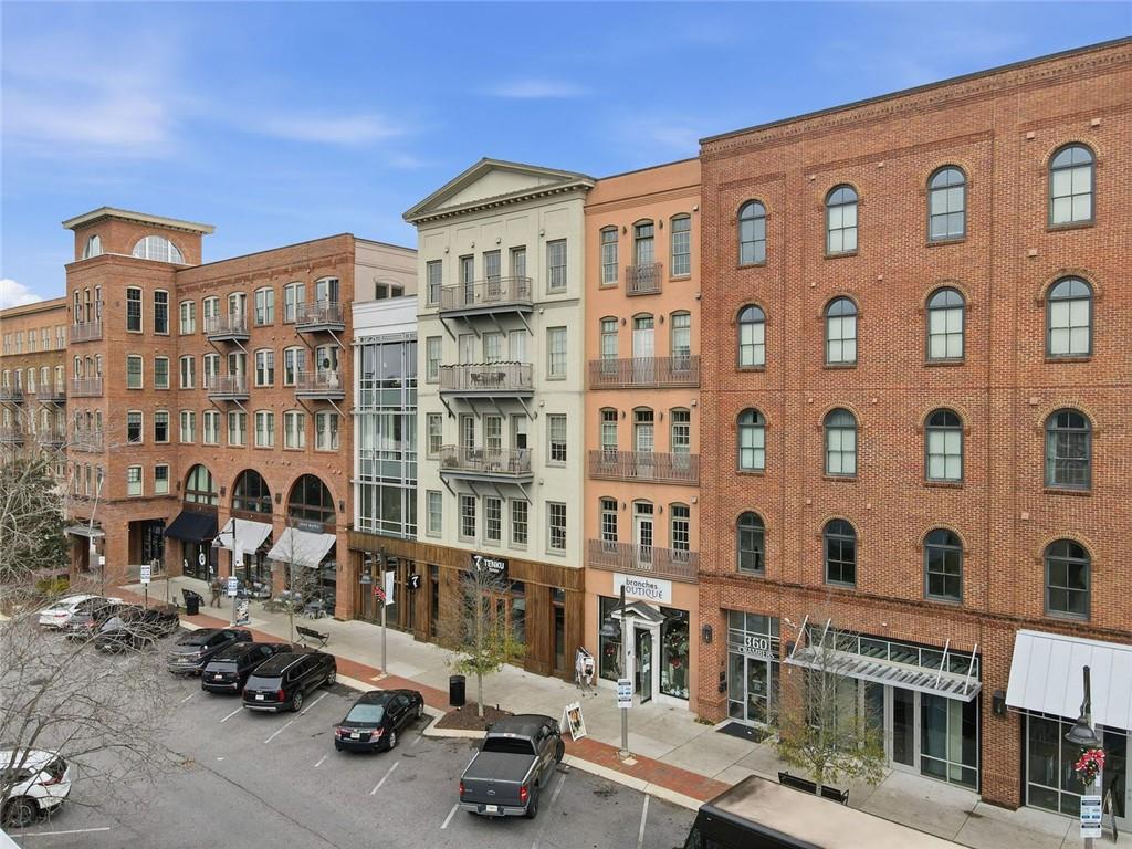 360 Chambers Street Unit 456